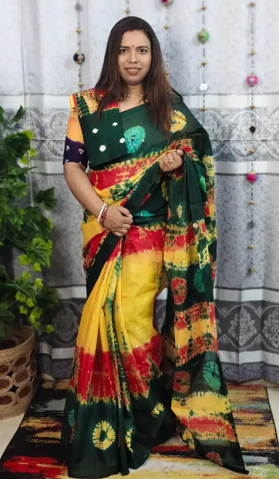 Exclusive Dollar Batik Saree