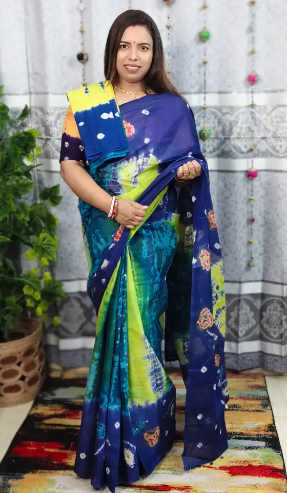 Exclusive Dollar Batik Saree